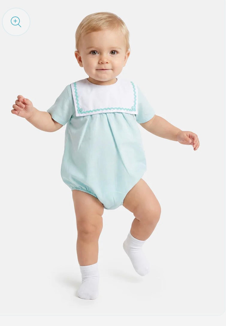 Oscar Romper