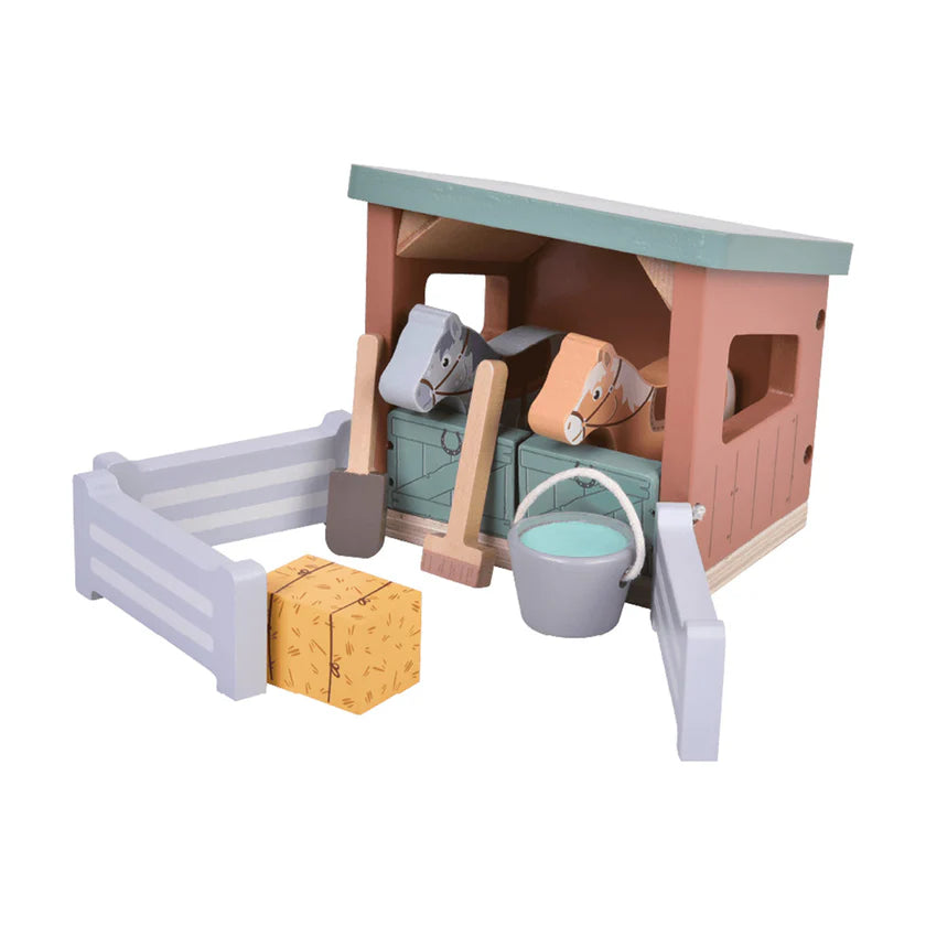 Horse stable set
