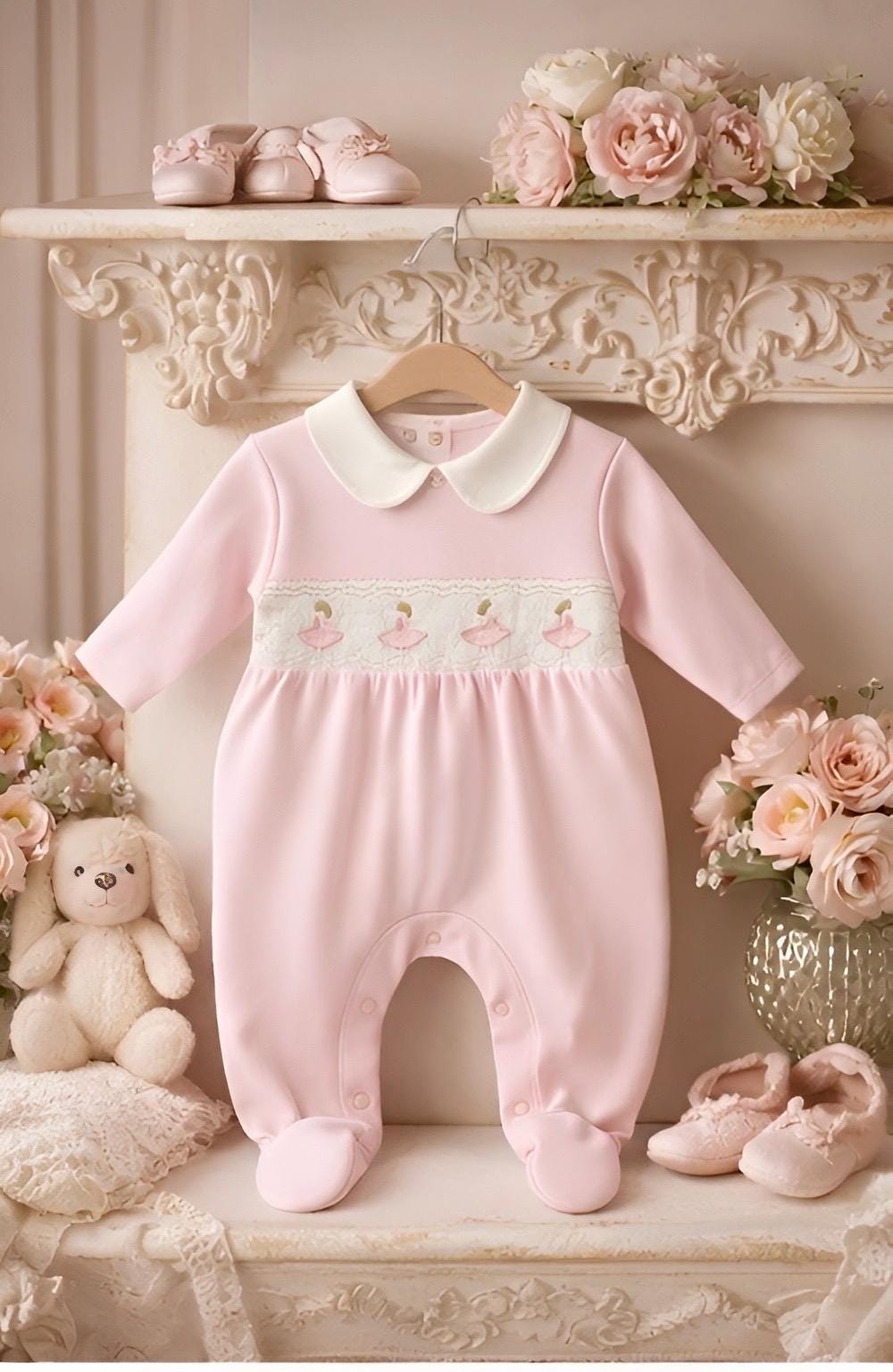 Baby Pink Hand-Smocked Ballerina Sleepsuit – Classic Spanish Style (0–9M)